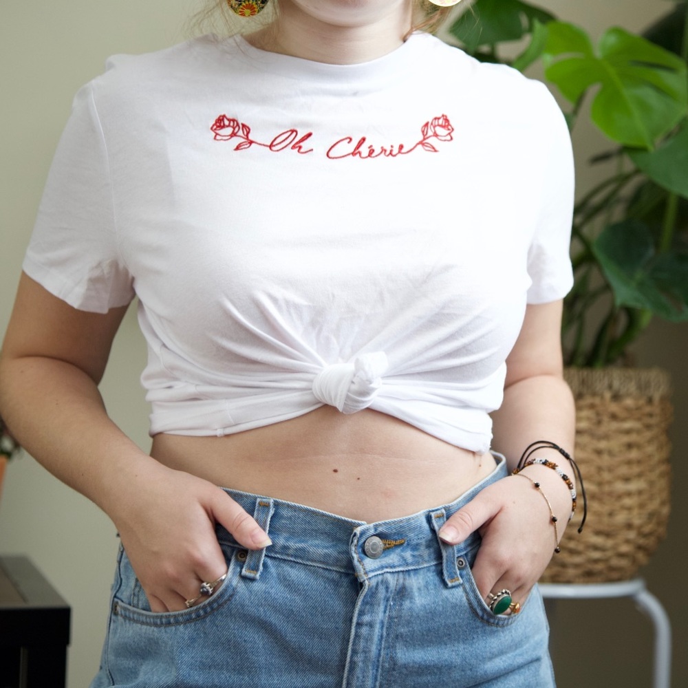 White “Oh Cherie” t-shirt